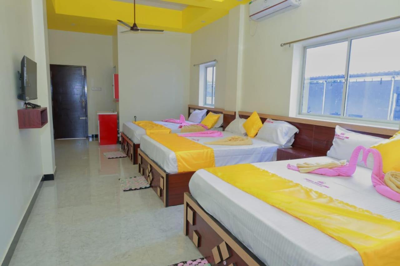 Hotel Sonia Mahi Inn 根尼亚古马里 外观 照片