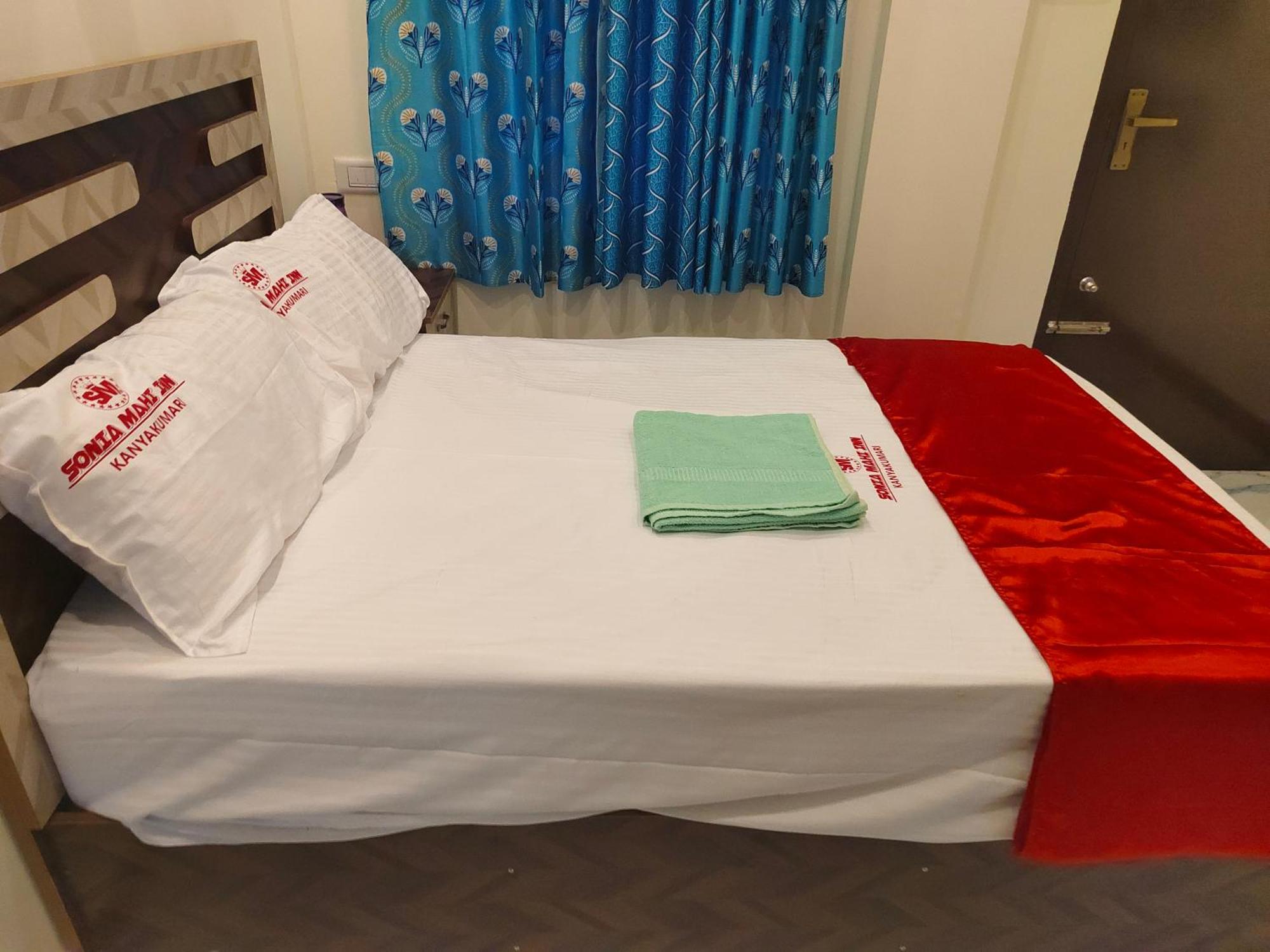 Hotel Sonia Mahi Inn 根尼亚古马里 外观 照片